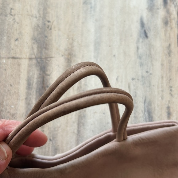 BAGGU Pink Suede Tote - Picture 9 of 9